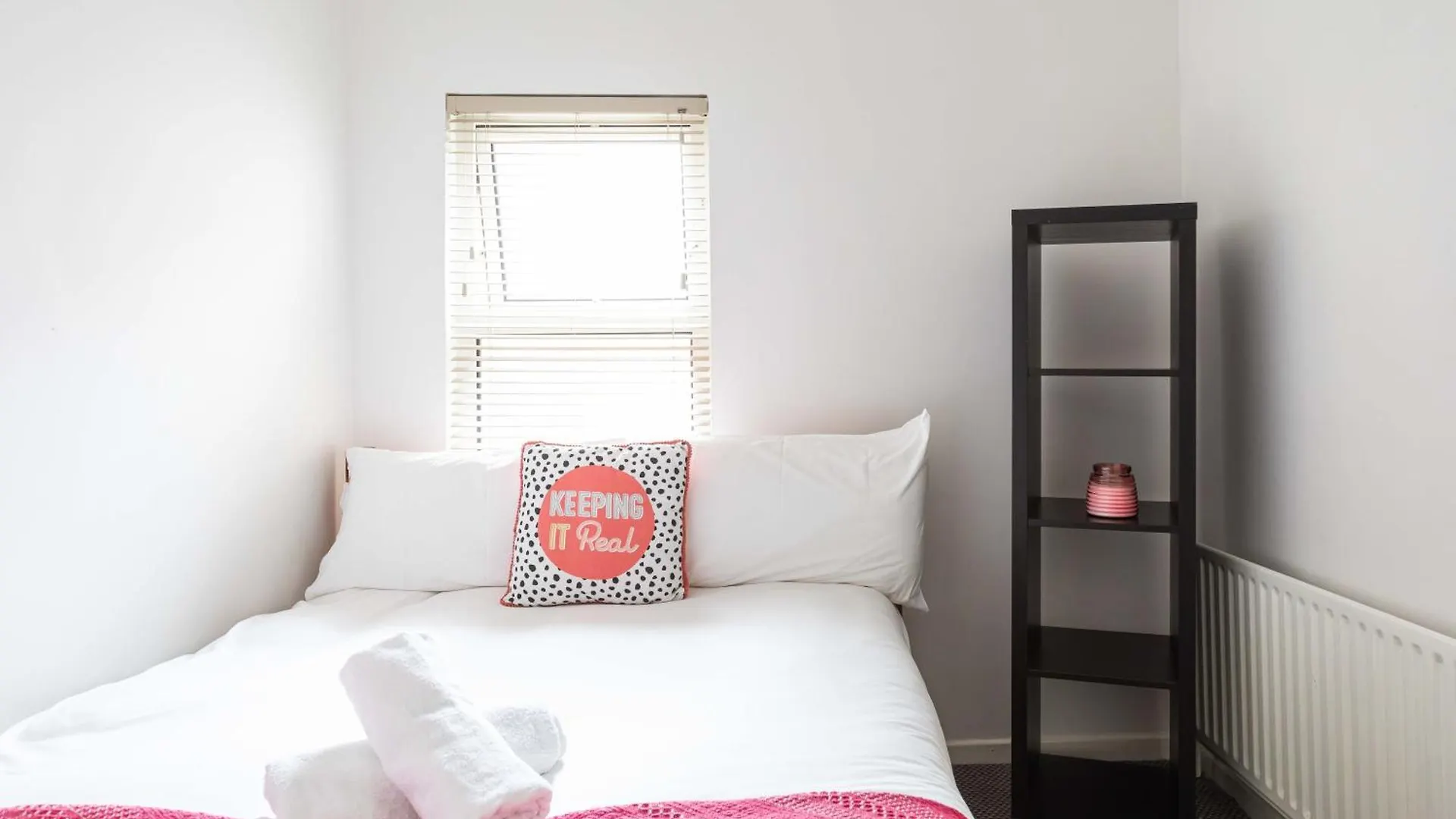Belfast City - 3 Bed Cosy Terrace Home - Hip And Trendy Ormeau Road